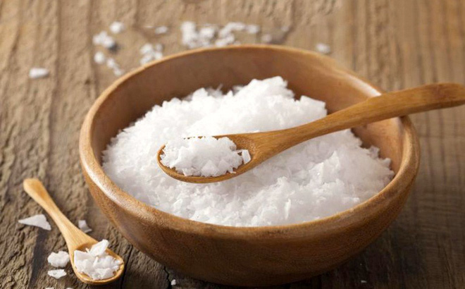 Cách rửa sạch xoong nồi bị cháy