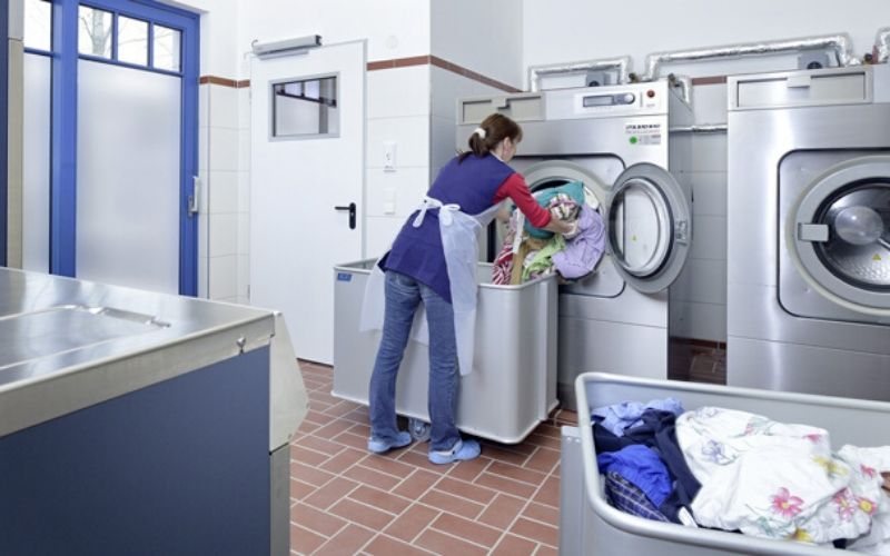 Phúc Nguyên - gia công nước giặt uy tín sẽ giúp bạn nâng cao thương hiệu, tối ưu sạch sẽ bụi bẩn
