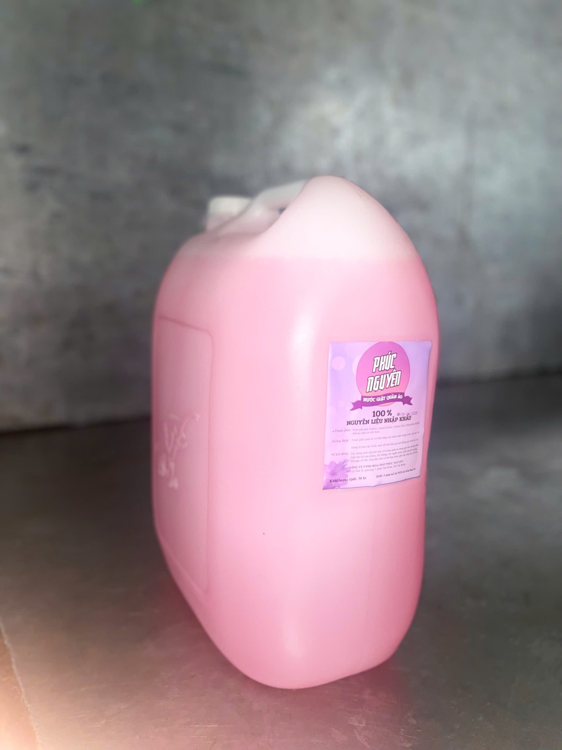 nước giặt can 30 lít Phúc Nguyên, nước giặt chuyên dụng, nước giặt cho nhà hàng, nước giặt cho spa, nước giặt cho homestay, nước giặt cho quán ăn
